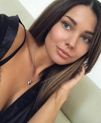 Злата, 25